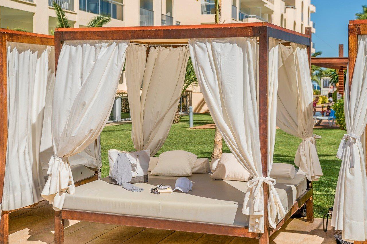 Grupotel Alcudia Pins Hotel